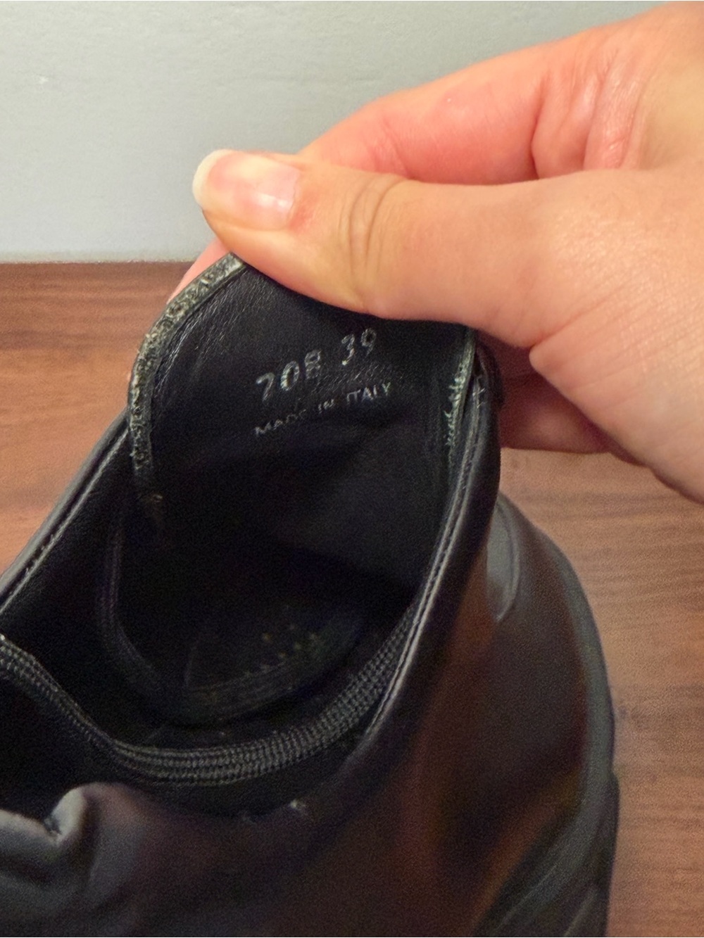 Prada Loafers | size 39 - Picture 7 of 10